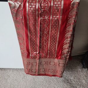 Luxurious Red and Gold Wedding Dress